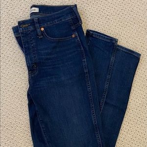 Madewell 28T high-rise skinny jeans.